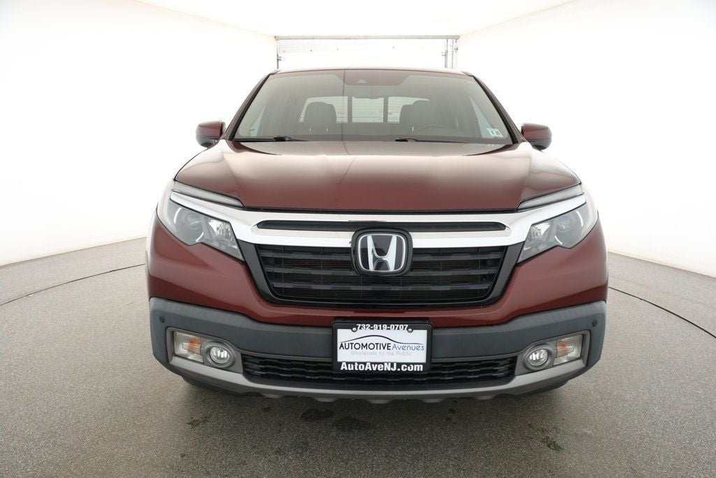 2020 Honda Ridgeline RTL-E photo 2