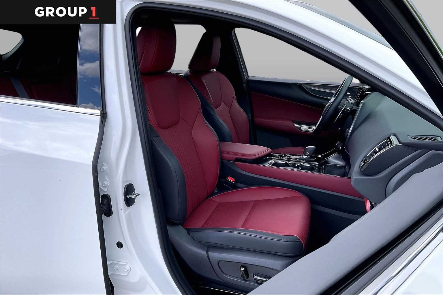 Used 2026 Ultra White Lexus Premium image 8