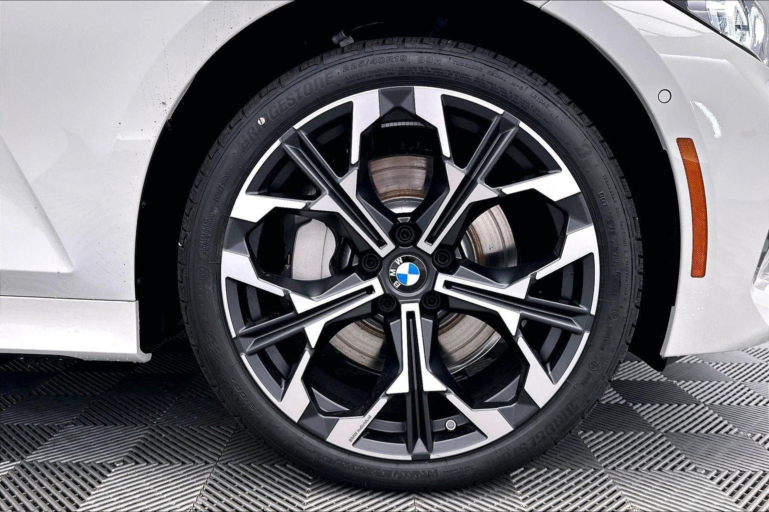 New 2026 Alpine White BMW 330i xDrive image 37
