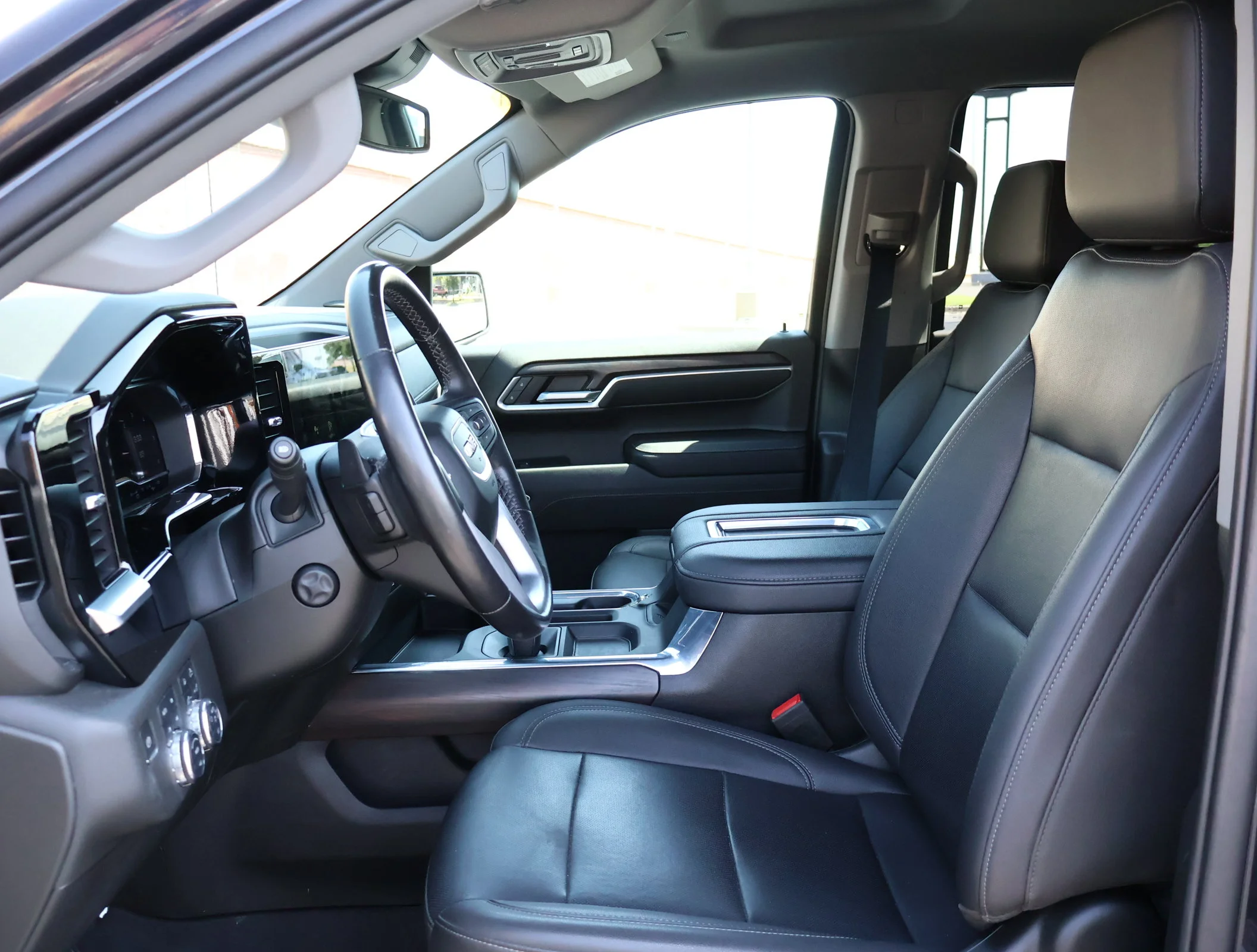 2022 GMC Sierra 1500 SLT - Photo 12