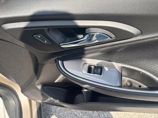 Used 2022 Gray Chevrolet LS image 42