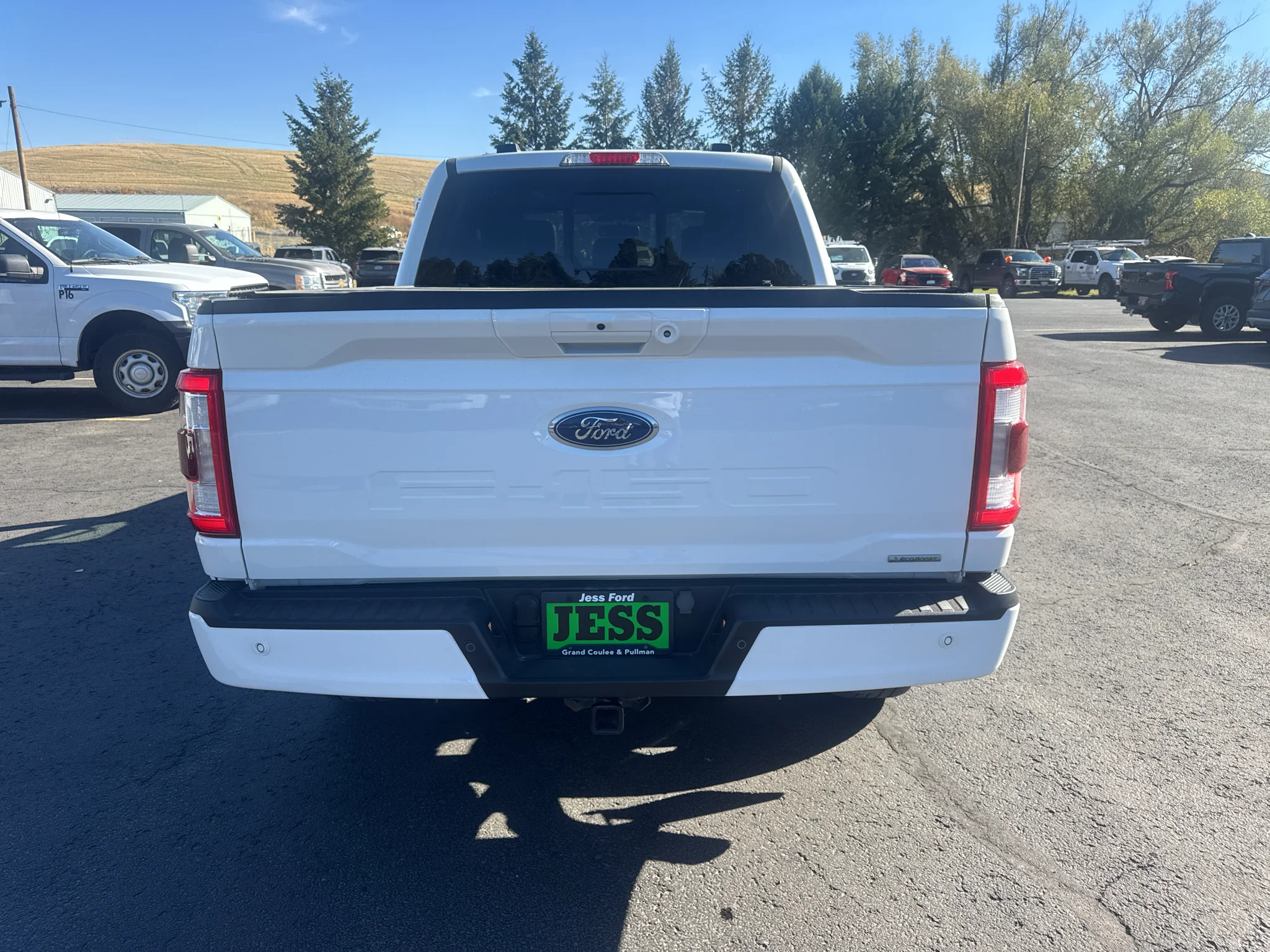 Certified Used 2023 Oxford White Ford LARIAT image 15