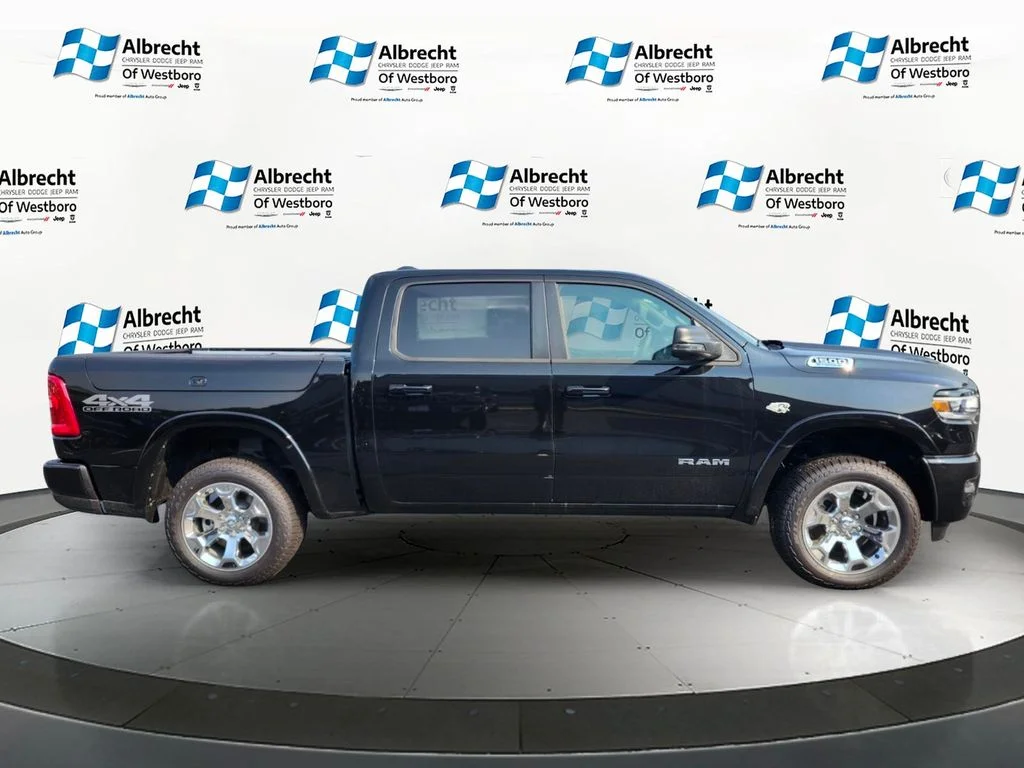 New 2026 Diamond Black Crystal Pearlcoat RAM Big Horn/Lone Star image 6