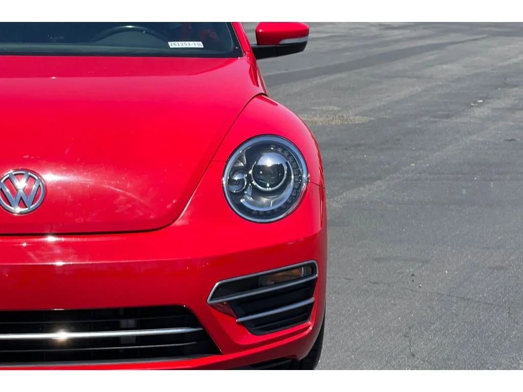 Used 2017 Tornado Red Volkswagen 1.8T SE image 46