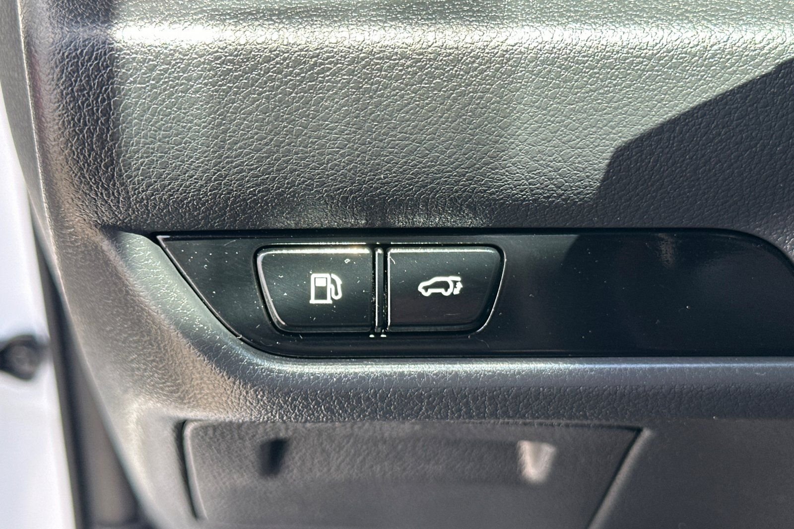 Used 2024 White Lexus 350 F SPORT Handling image 30