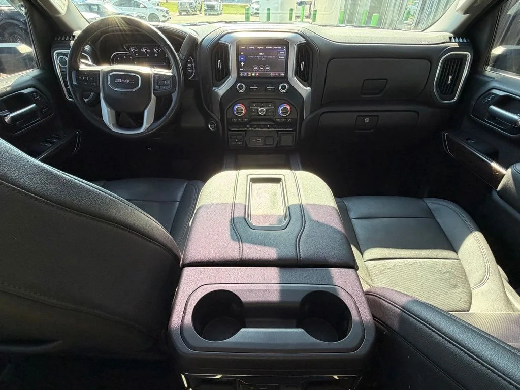 Used 2022 Black GMC SLT image 8