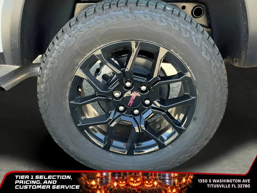 New 2026 Summit White GMC Elevation image 15