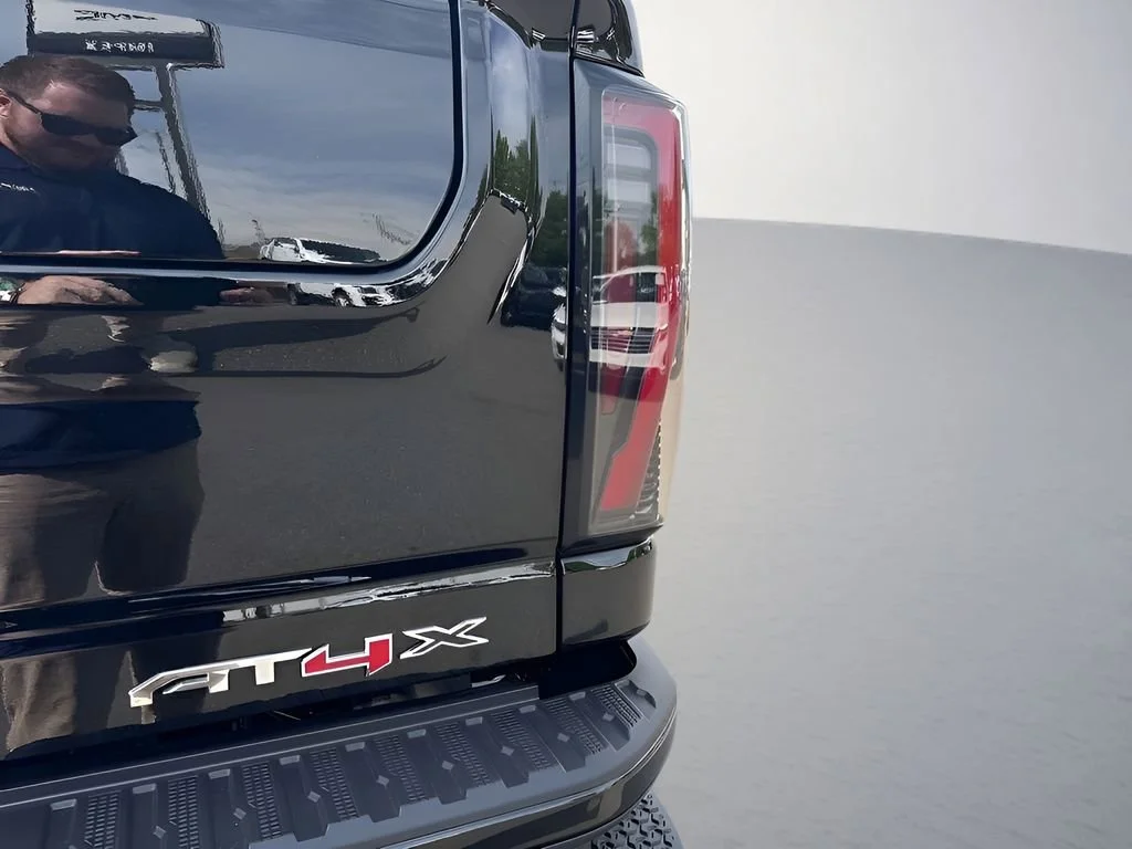 New 2026 Onyx Black GMC AT4X image 36