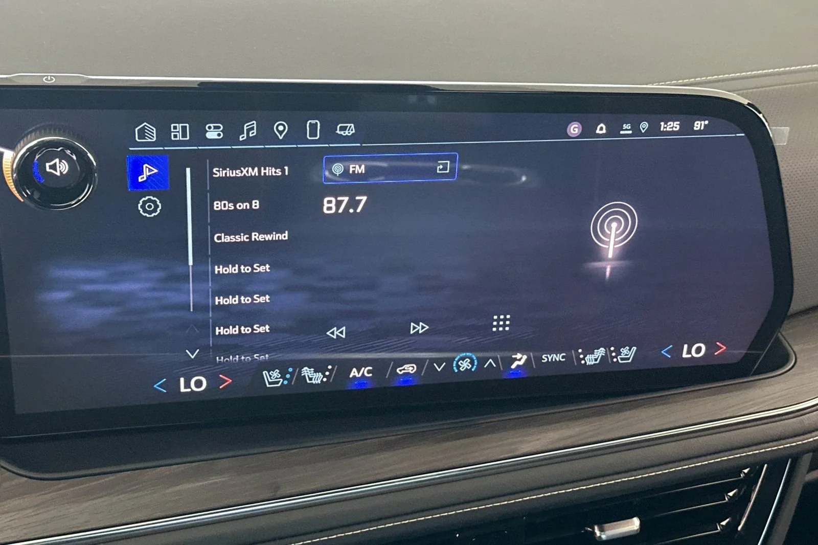 New 2025 Lakeshore Blue Metallic Chevrolet Premier image 19