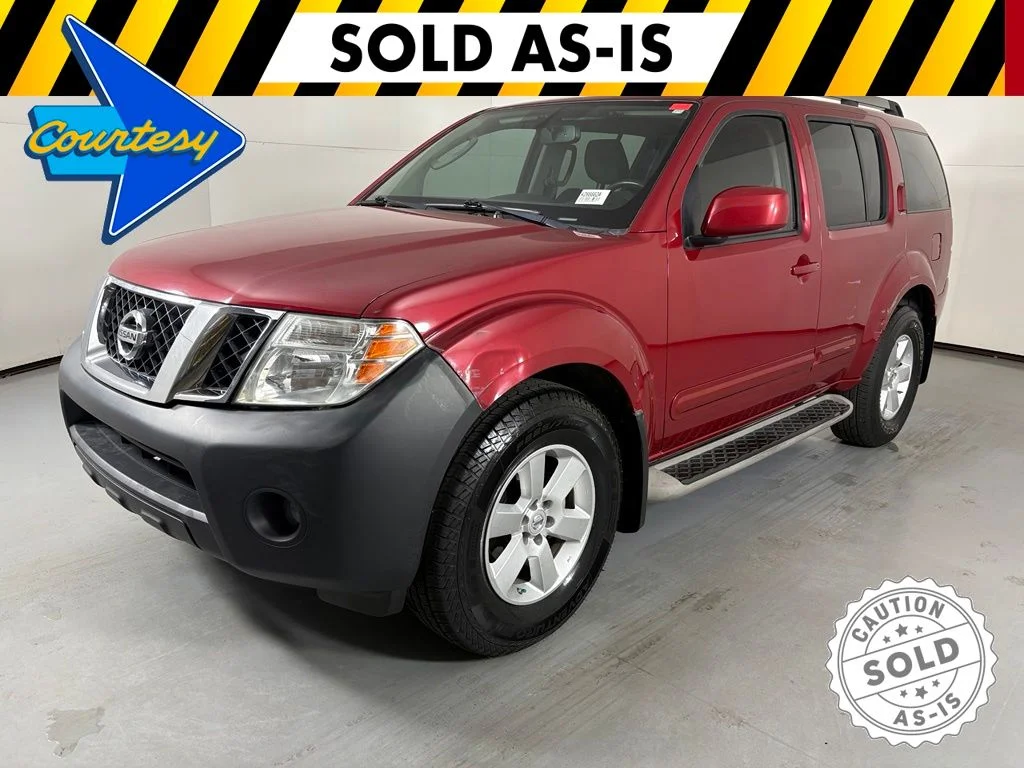 Used 2011 Red Nissan SV image 4