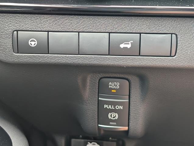 New 2026 Everest White Pearl TriCoat Nissan SV image 21