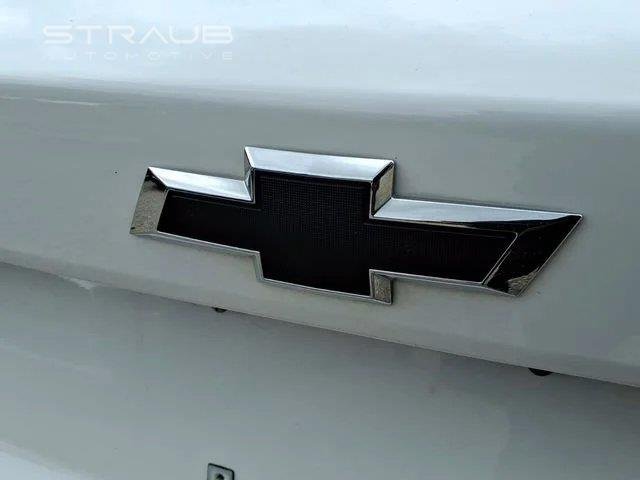 Used 2025 Summit White Chevrolet 2RS image 42