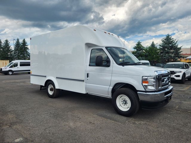 2025 Ford E-350SD Base