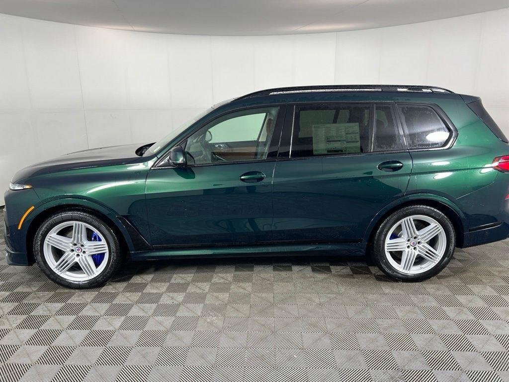 New 2026 Green Metallic BMW ALPINA XB7 image 4