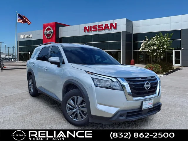 Pre-Owned 2024 Nissan Pathfinder SV