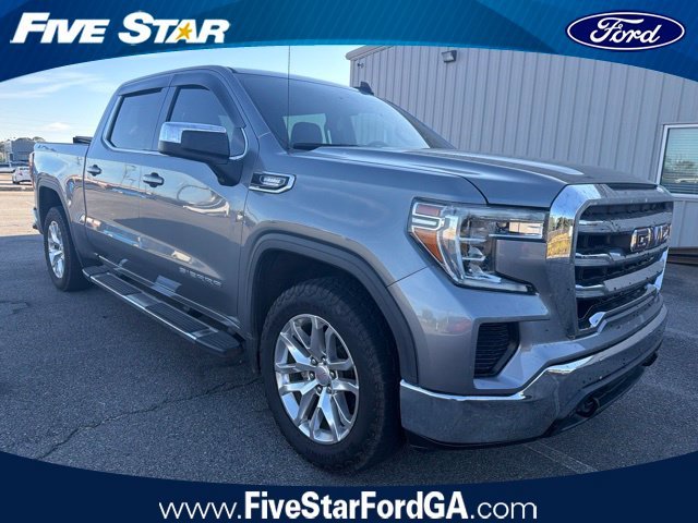 Used 2020 Gray GMC SLE image 1