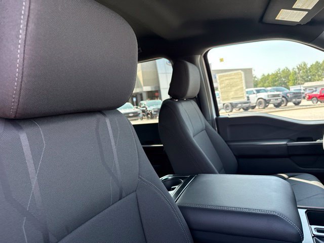 New 2026 Oxford White Ford STX image 14