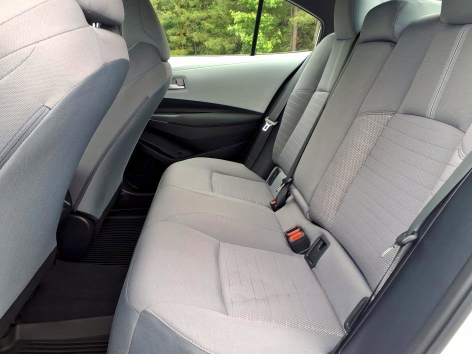 Used 2026 Wind Chill Pearl Toyota SE image 12