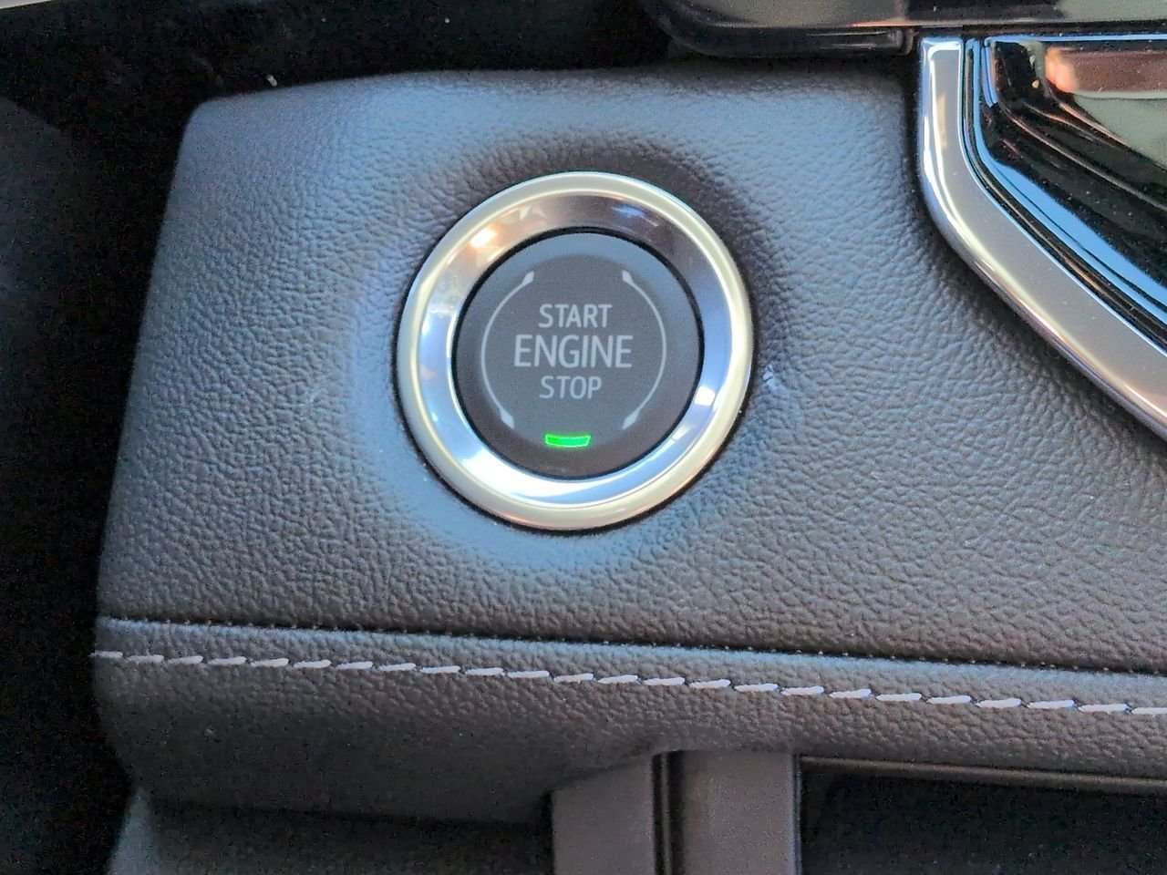 2026 Chevrolet Colorado LT - Photo 17