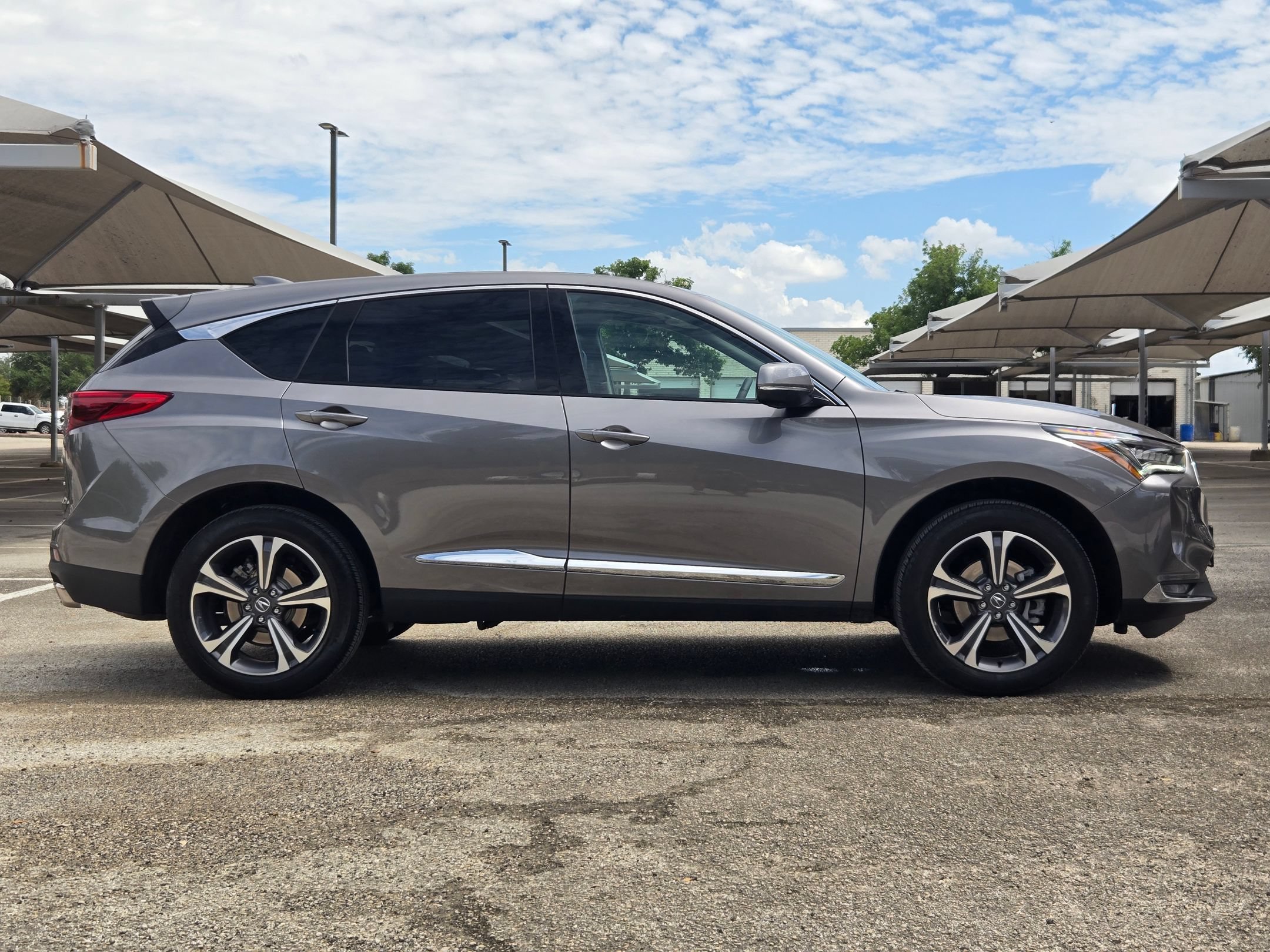 Used 2024 Liquid Carbon Metallic Acura with Advance Package image 2