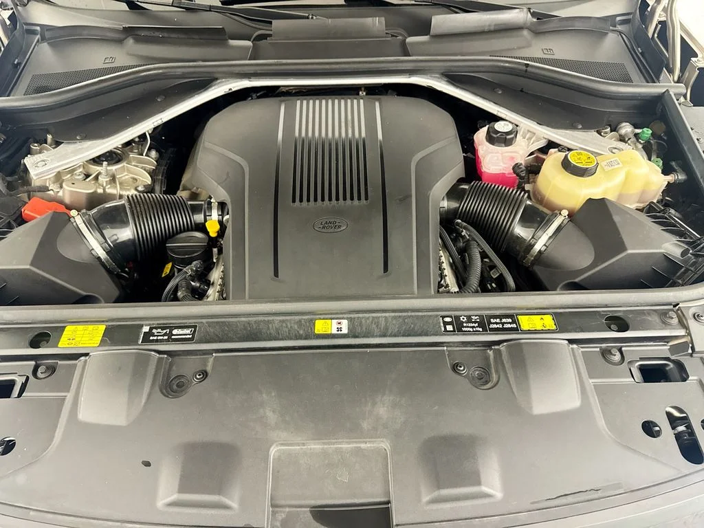 Used 2024 Gold Land Rover Autobiography image 32