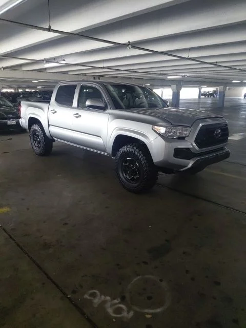 Used 2022 Silver Toyota SR image 5