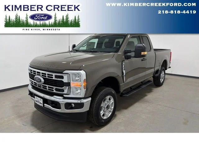 2026 Ford Super Duty F-350® XLT