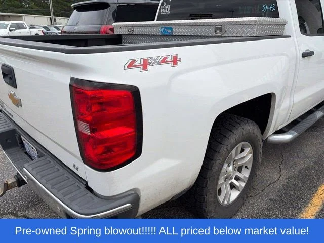 Used 2014 White Chevrolet LT image 6