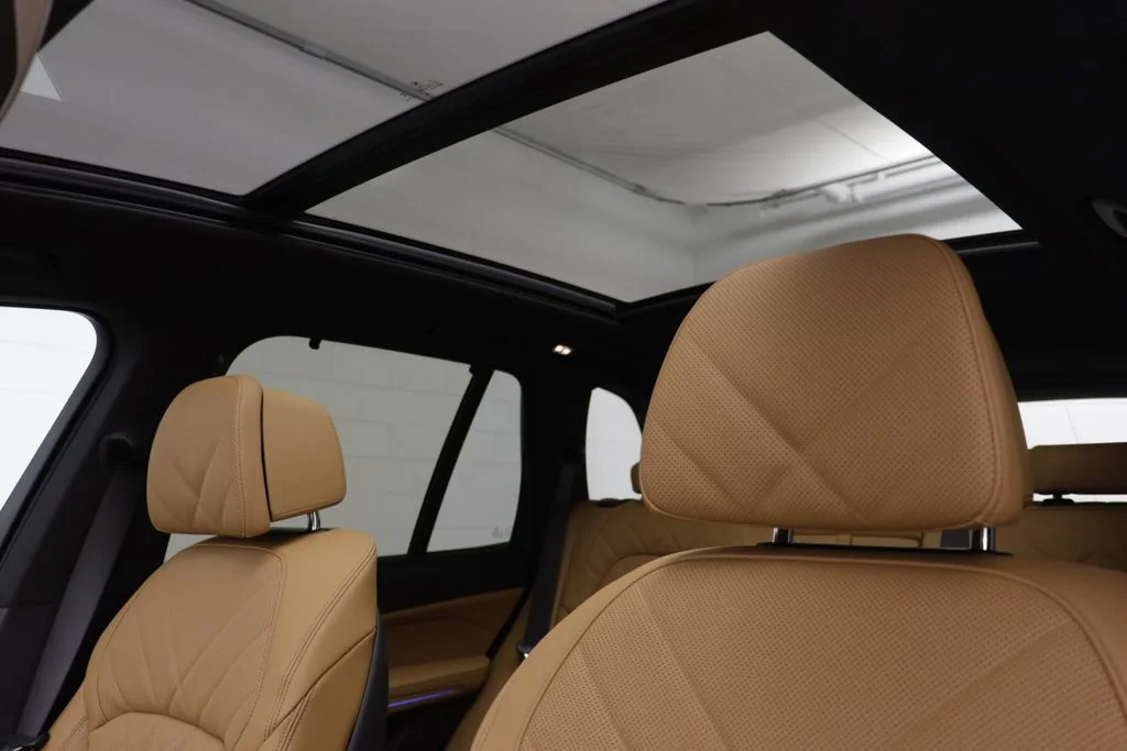 New 2026 White BMW xDrive50e image 14