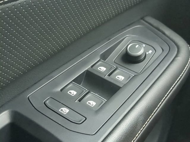 Used 2024 Gray Volkswagen 2.0T SE w/Technology image 23