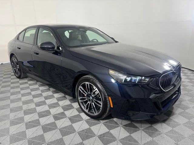 2027 BMW 530i 530i xDrive