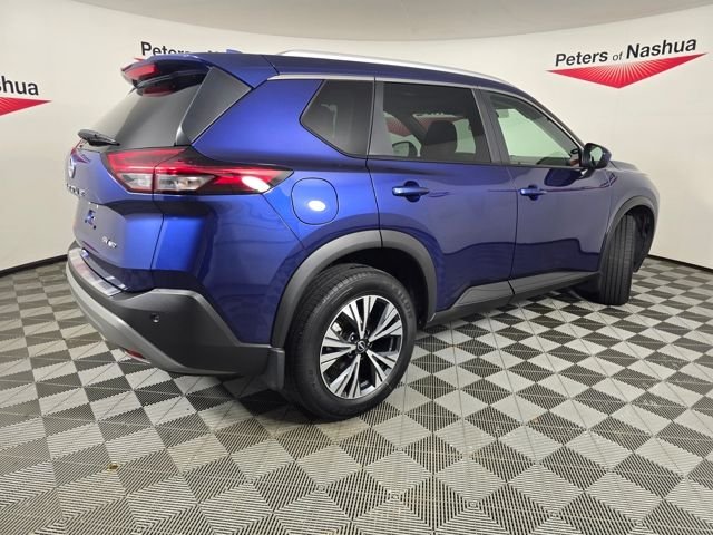 Used 2023 Caspian Blue Metallic Nissan SV image 32