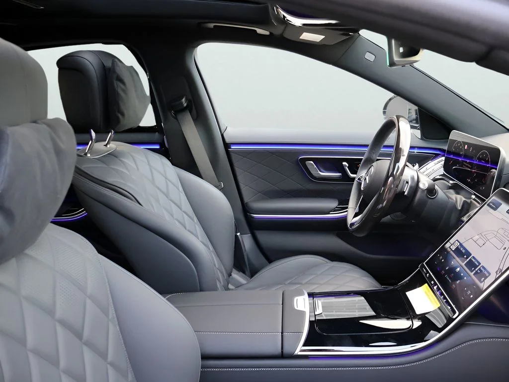 New 2026 Black Mercedes-Benz S 580 image 10