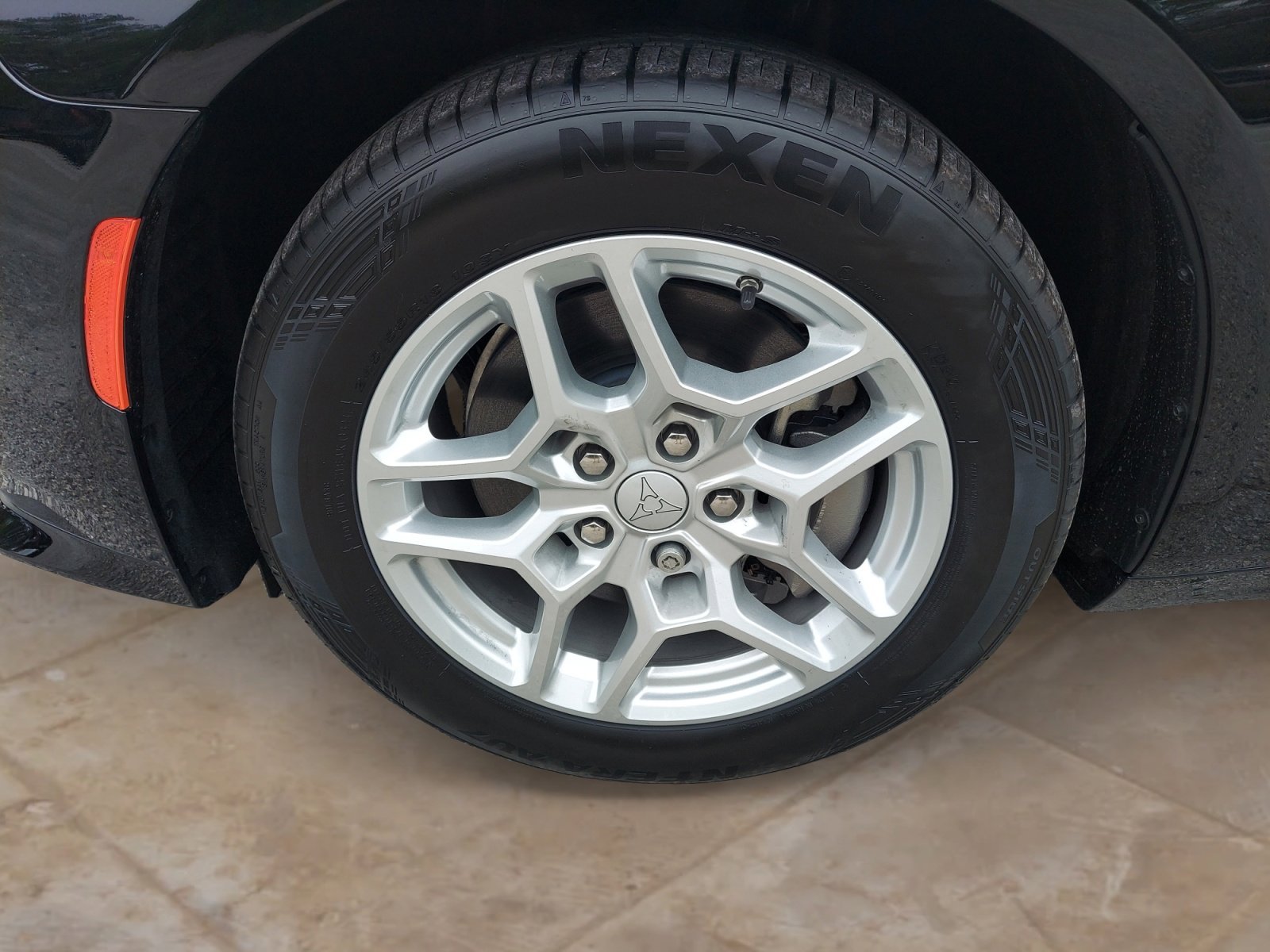 New 2026 Diamond Black Crystal Pearlcoat Dodge R/T image 27