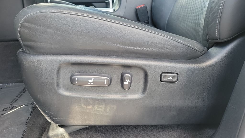 Certified Used 2021 White Toyota Base image 17