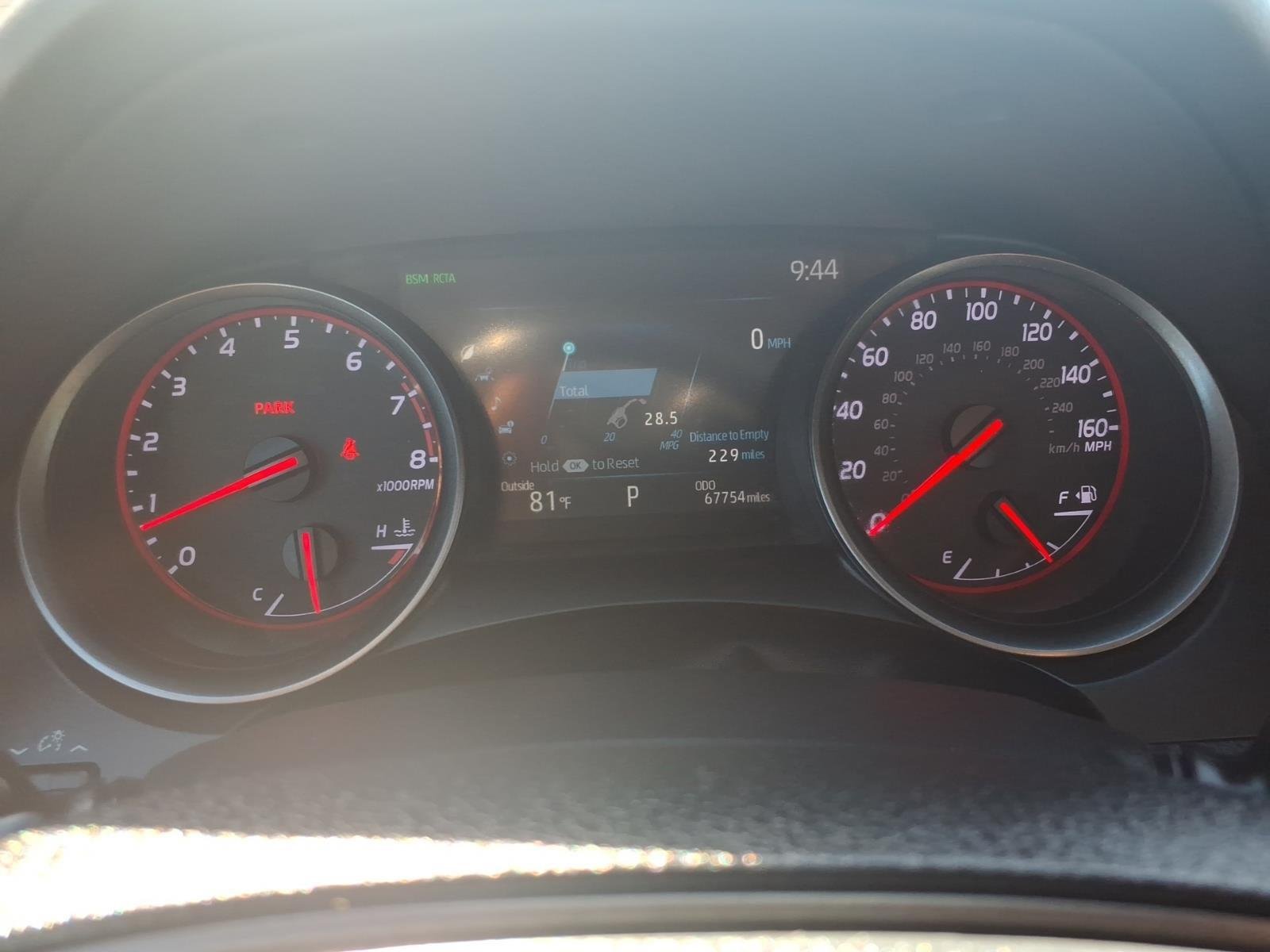 Used 2021 Wind Chill Pearl Toyota XSE image 13