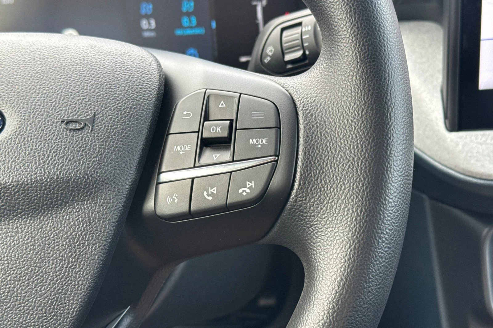 New 2026 Azure Gray Metallic Tri-Coat Ford XLT image 26
