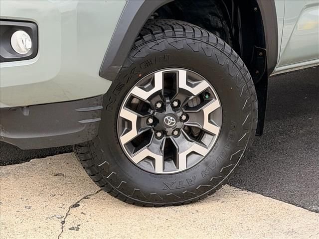Used 2023  Toyota TRD Off-Road image 28