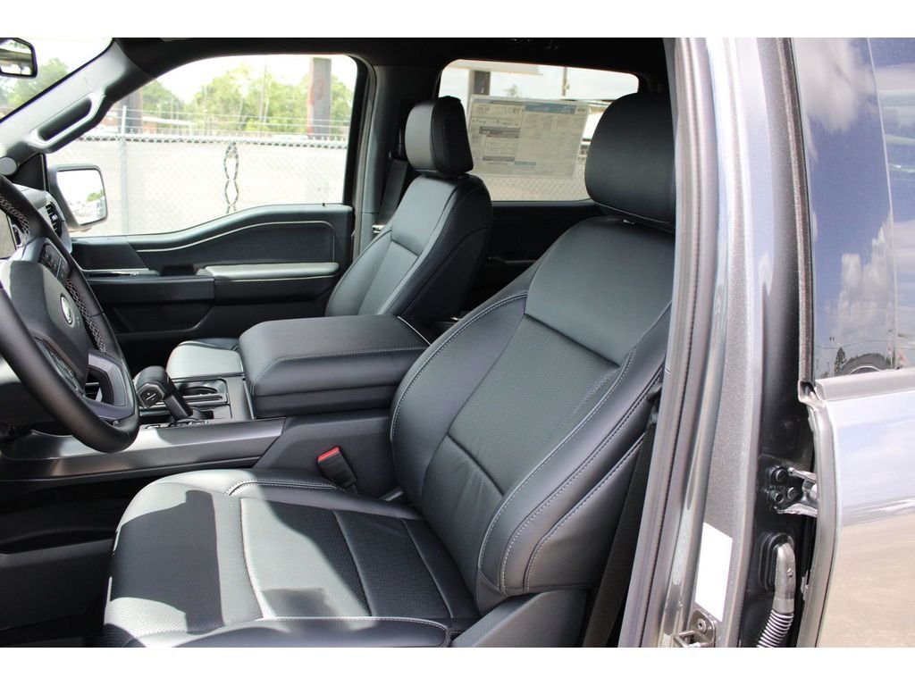 2025 Ford F-150 Lariat - Photo 11