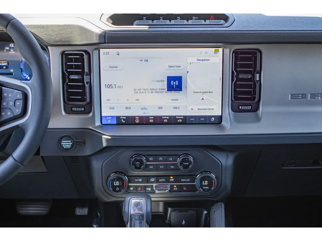 New 2026 AVALANCHE GRAY Ford Outer Banks image 24
