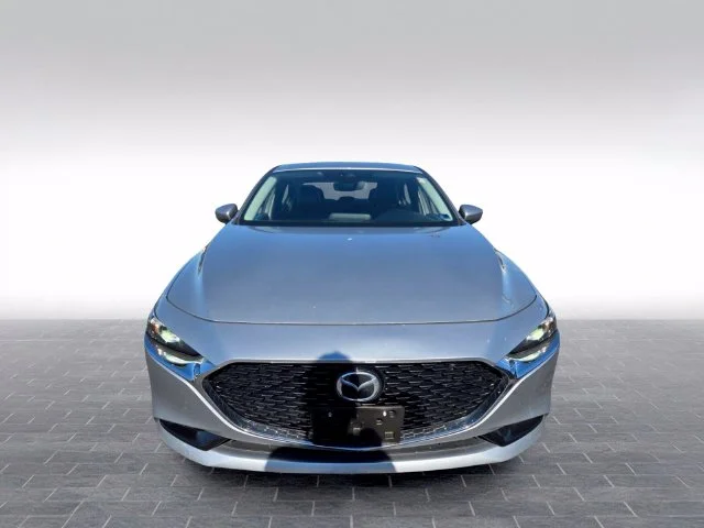 Used 2019 Silver Mazda Select image 2