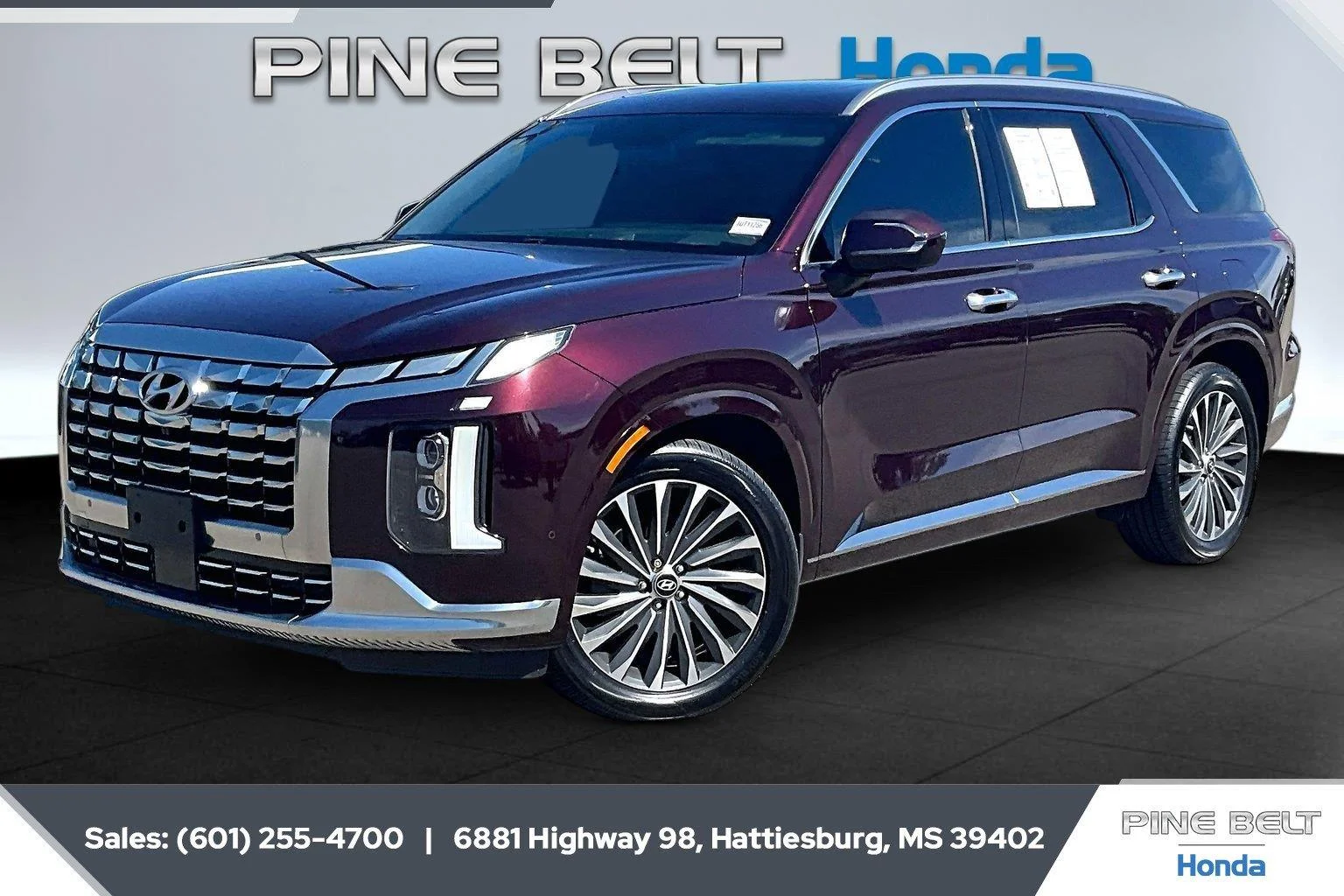 Used 2024 Sierra Burgundy Hyundai Calligraphy image 10