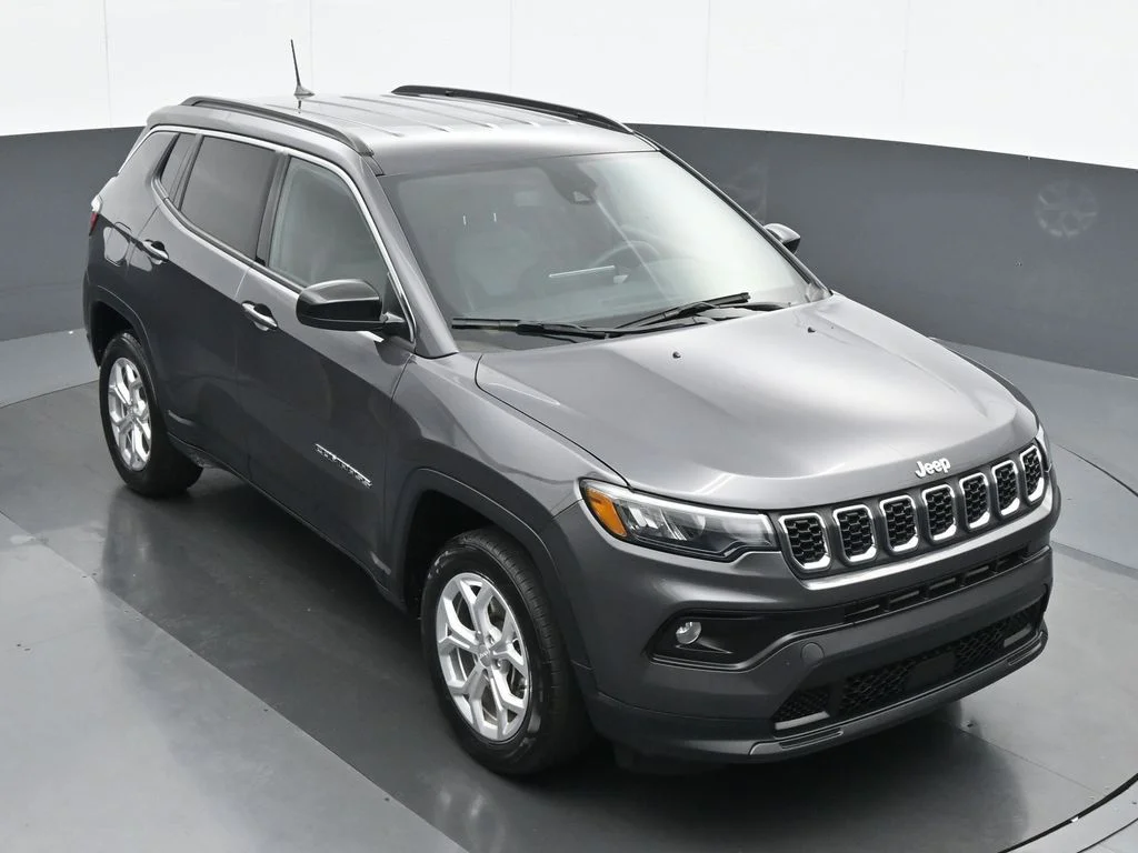 Used 2024 Gray Jeep Latitude image 24