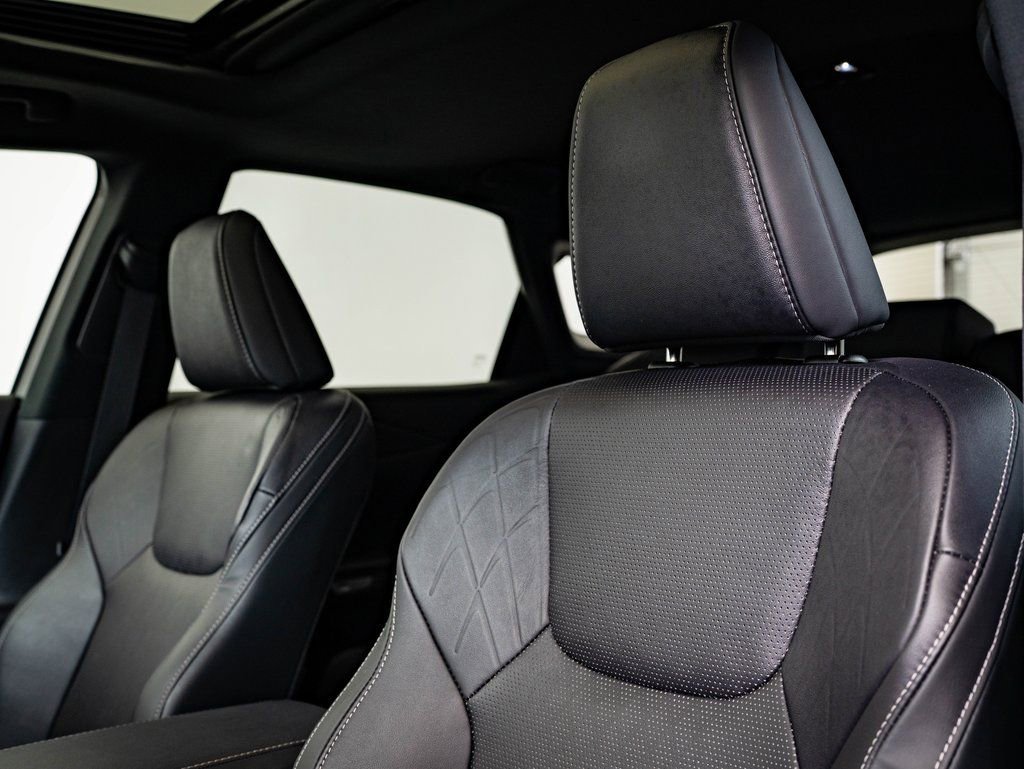 2024 Lexus RX 350 - Photo 18