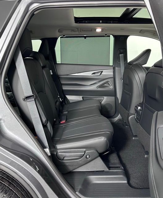 Certified Used 2026 Gray INFINITI LUXE image 28
