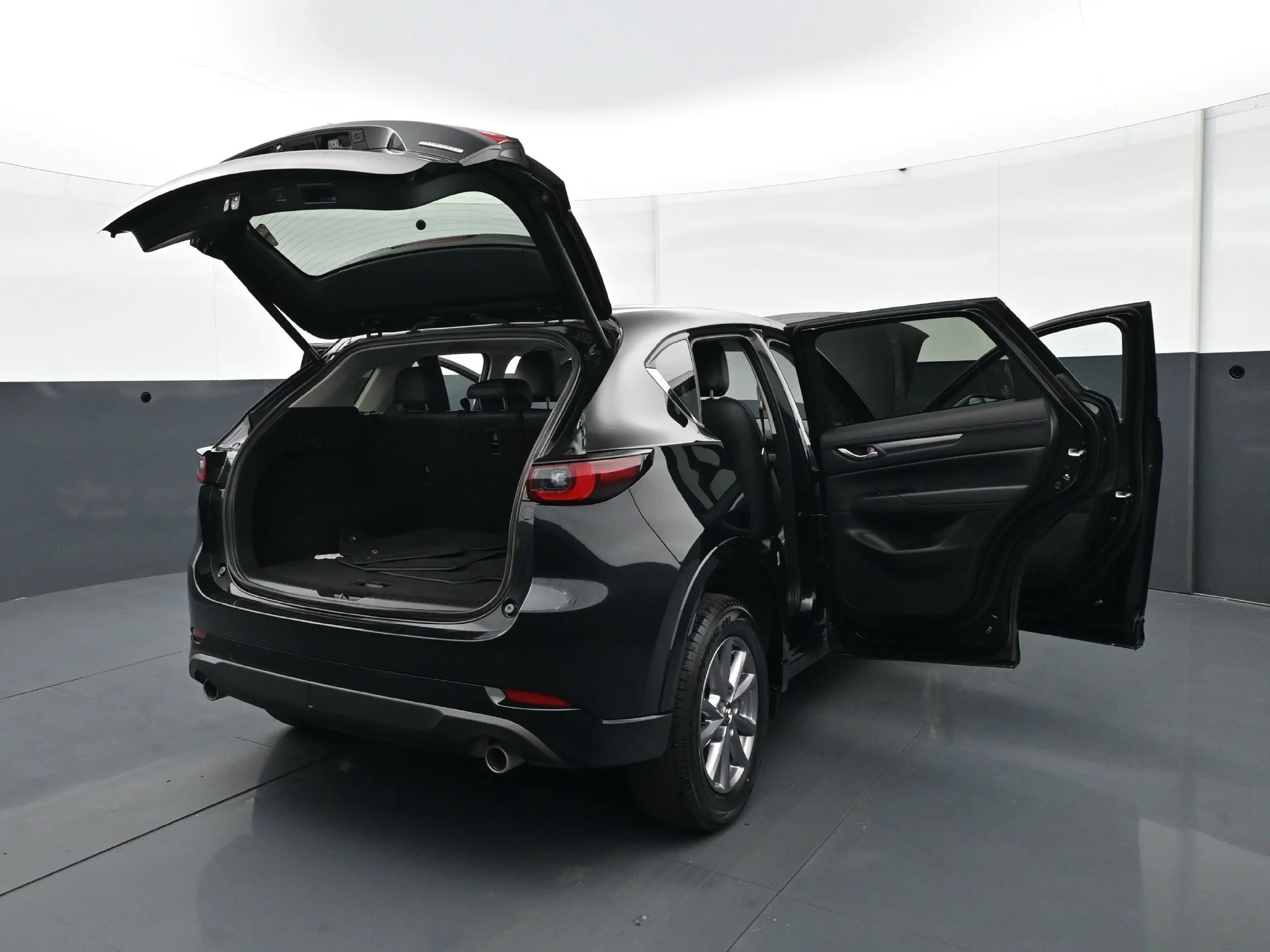 Used 2025 Jet Black Mica Mazda 2.5 S Preferred Package image 33