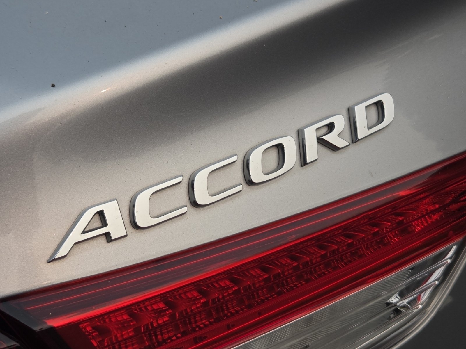 2019 Honda Accord EX-L - Photo 16