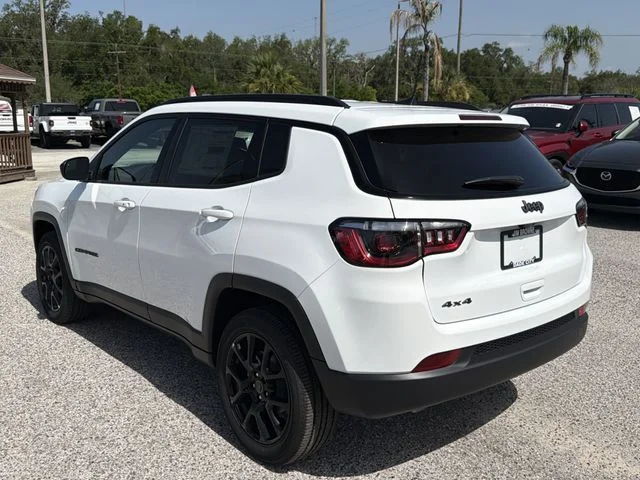 New 2026 Bright White Clearcoat Jeep Latitude image 6