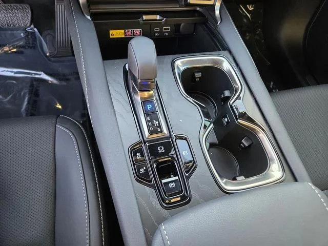 New 2026 Iridium Lexus PREMIUM image 19