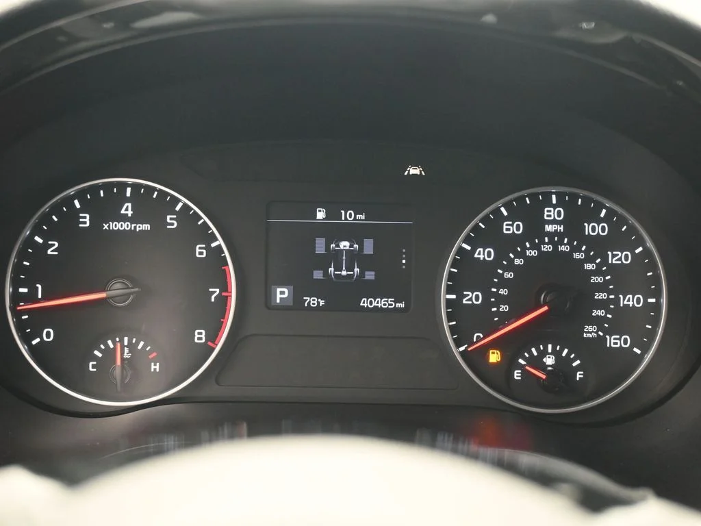 Used 2022 Neptune Blue Kia Nightfall image 27